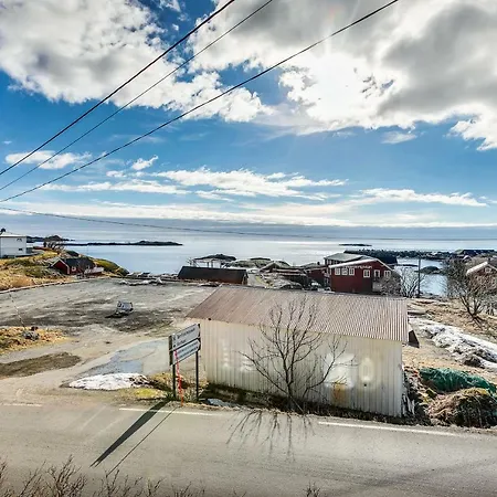 A Lofoten Renovated Apartament *