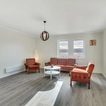 A Lofoten Renovated Apartament